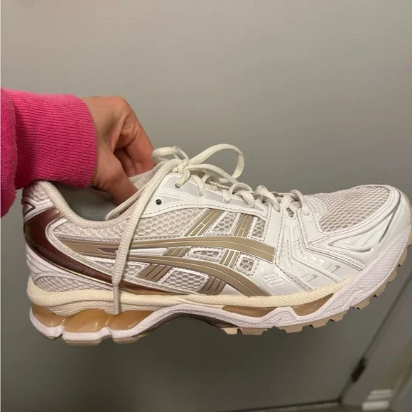 Asics | Shoes | Asics Gelkayano 4 White Simply Taupe 223  display picture 1